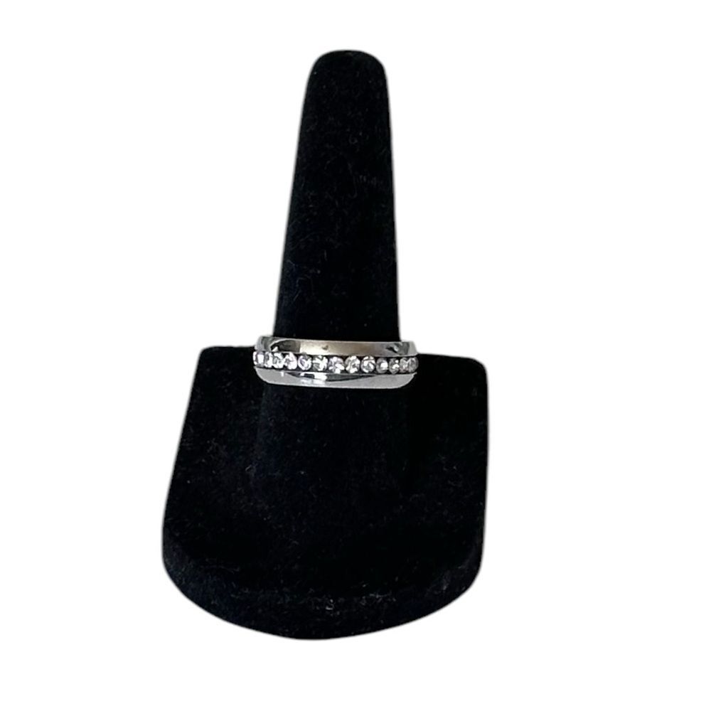 Stainless Steel Simulated Diamond Ring New Gorgeous Unisex Size 6 - Picture 2 of 5
